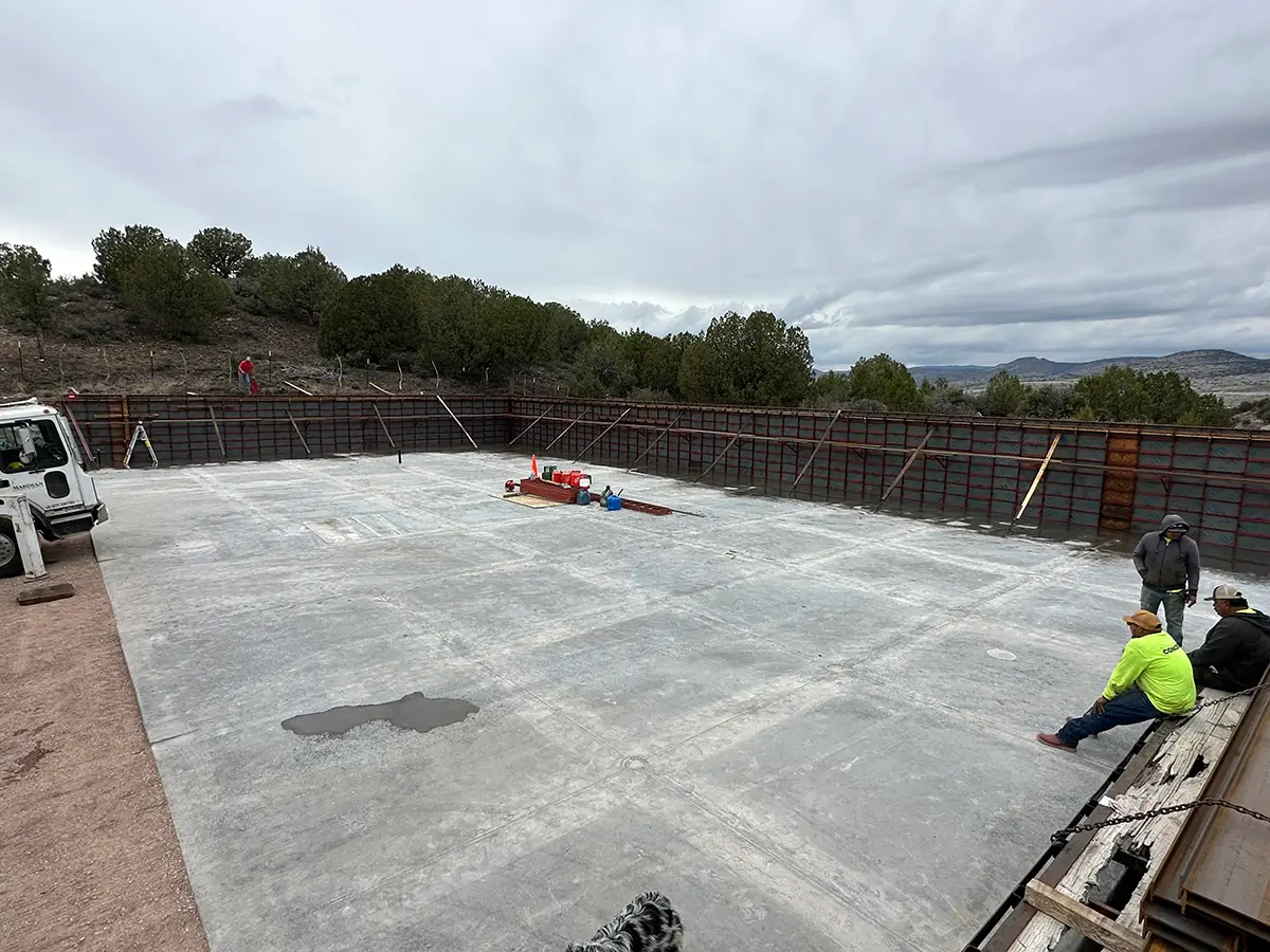 Sedona Commercial Concrete Walls